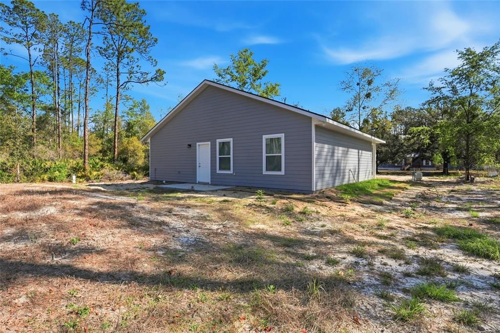 На продажу: $235,000 (3 спален, 2 ванн, 1112 Квадратных фут)