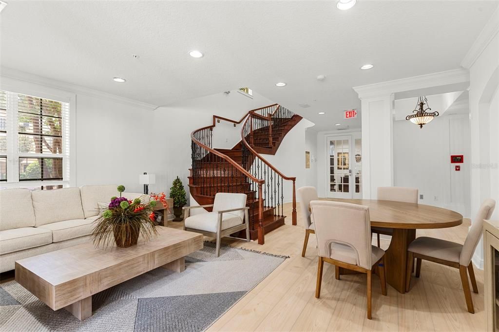 Active With Contract: $2,490 (2 beds, 2 baths, 1349 Square Feet)