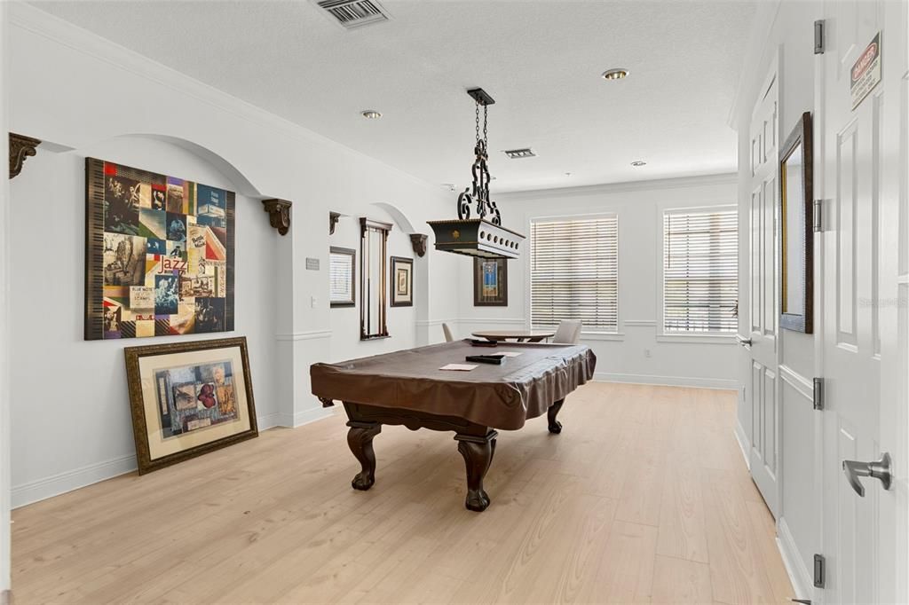 Active With Contract: $2,490 (2 beds, 2 baths, 1349 Square Feet)