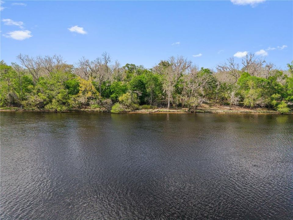 待售: $115,000 (1.28 acres)