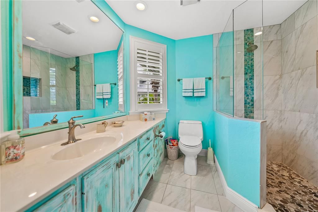 For Sale: $3,250,000 (3 beds, 3 baths, 3088 Square Feet)