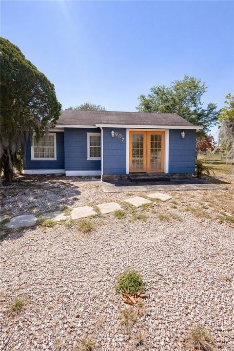 Recently Sold: $65,000 (3 beds, 2 baths, 1030 Square Feet)