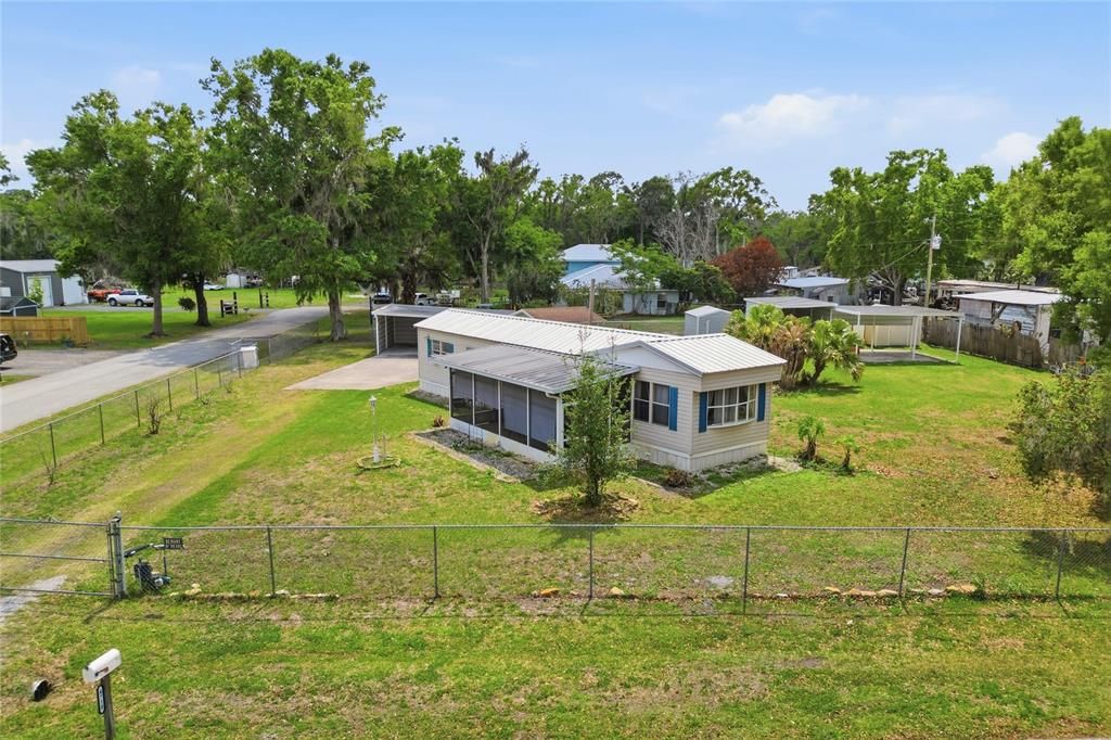 For Sale: $199,900 (3 beds, 1 baths, 672 Square Feet)