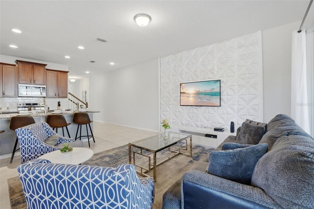 Active With Contract: $519,990 (5 beds, 4 baths, 2294 Square Feet)