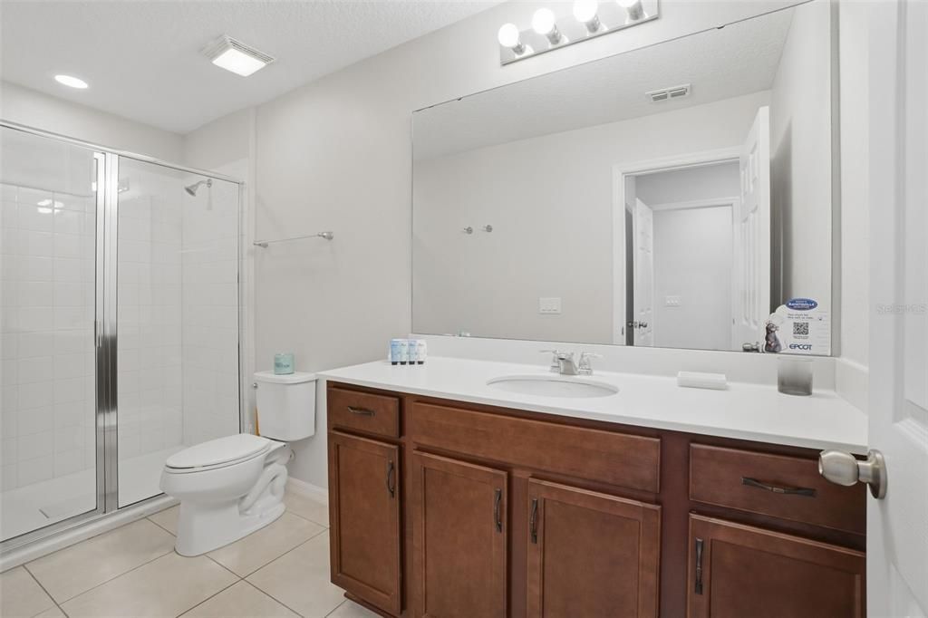 Active With Contract: $519,990 (5 beds, 4 baths, 2294 Square Feet)