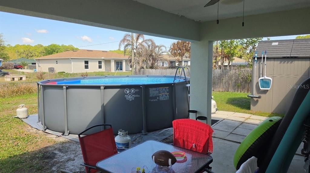 For Sale: $340,000 (3 beds, 2 baths, 1386 Square Feet)