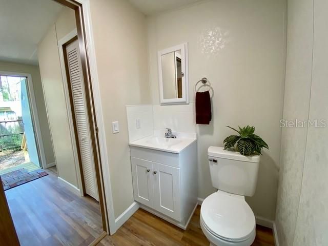 Active With Contract: $97,500 (2 beds, 2 baths, 784 Square Feet)