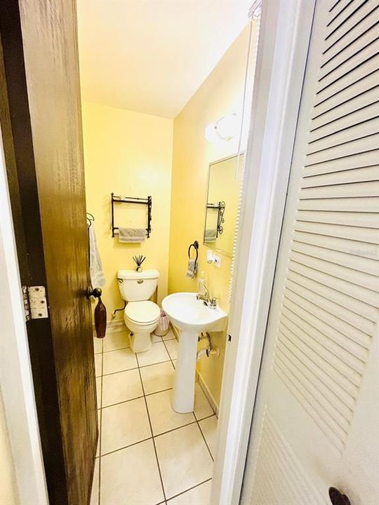 En Venta: $413,000 (4 camas, 2 baños, 6000 Pies cuadrados)
