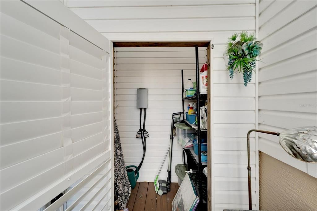 For Sale: $447,400 (3 beds, 2 baths, 1848 Square Feet)