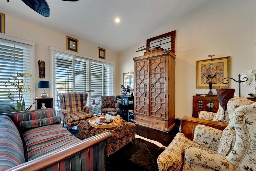 For Sale: $447,400 (3 beds, 2 baths, 1848 Square Feet)