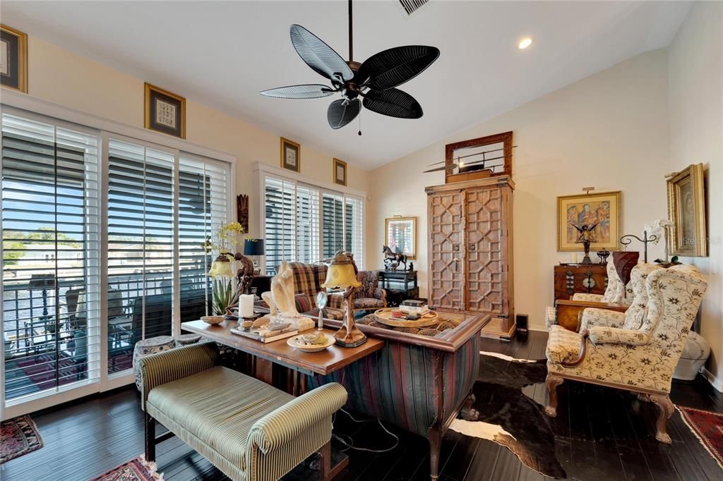 For Sale: $447,400 (3 beds, 2 baths, 1848 Square Feet)