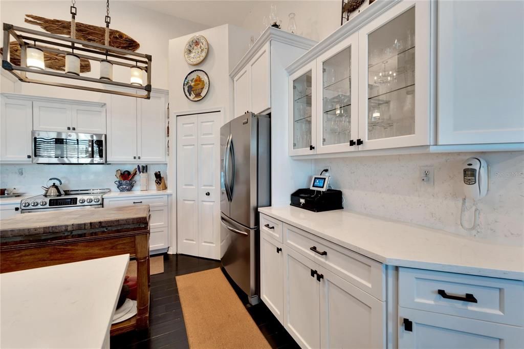For Sale: $447,400 (3 beds, 2 baths, 1848 Square Feet)