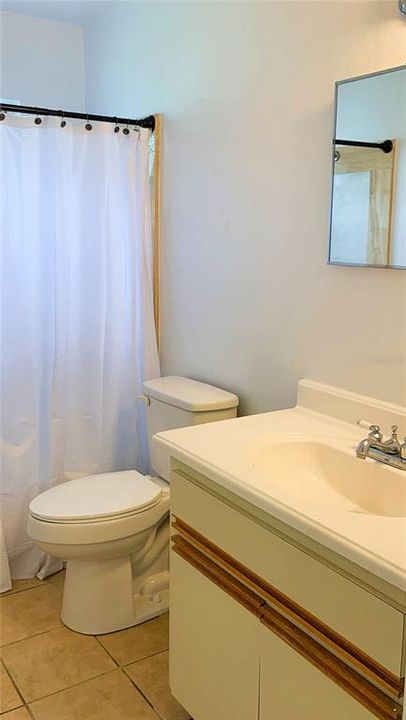 For Rent: $1,449 (3 beds, 1 baths, 1612 Square Feet)
