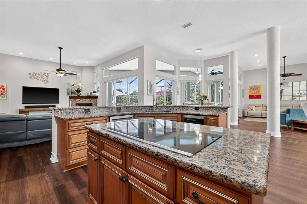 For Sale: $1,595,000 (4 beds, 3 baths, 3549 Square Feet)