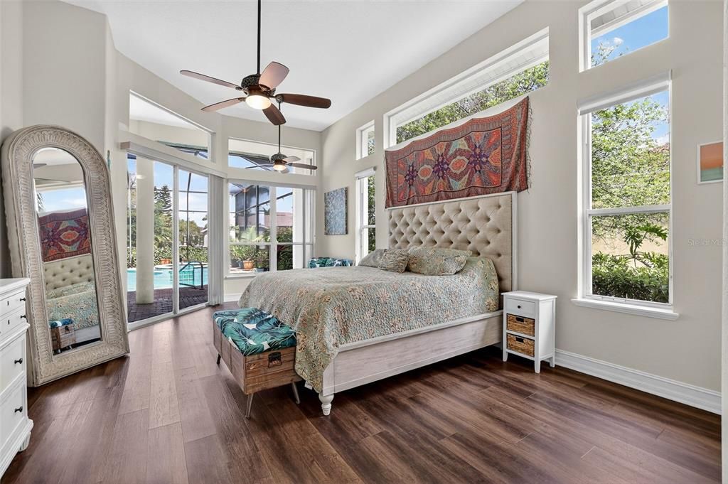For Sale: $1,595,000 (4 beds, 3 baths, 3549 Square Feet)