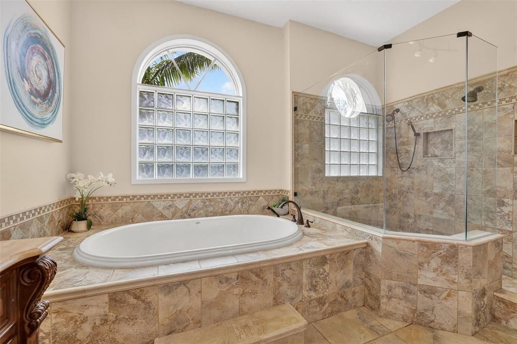 For Sale: $1,595,000 (4 beds, 3 baths, 3549 Square Feet)
