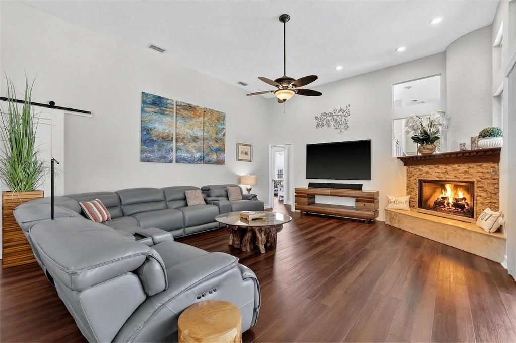 For Sale: $1,595,000 (4 beds, 3 baths, 3549 Square Feet)