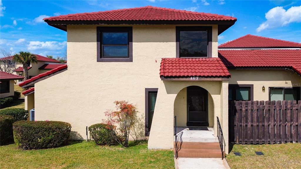 Recently Rented: $1,199 (3 beds, 2 baths, 1586 Square Feet)