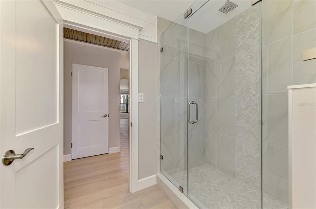 For Sale: $1,300,000 (3 beds, 2 baths, 1656 Square Feet)