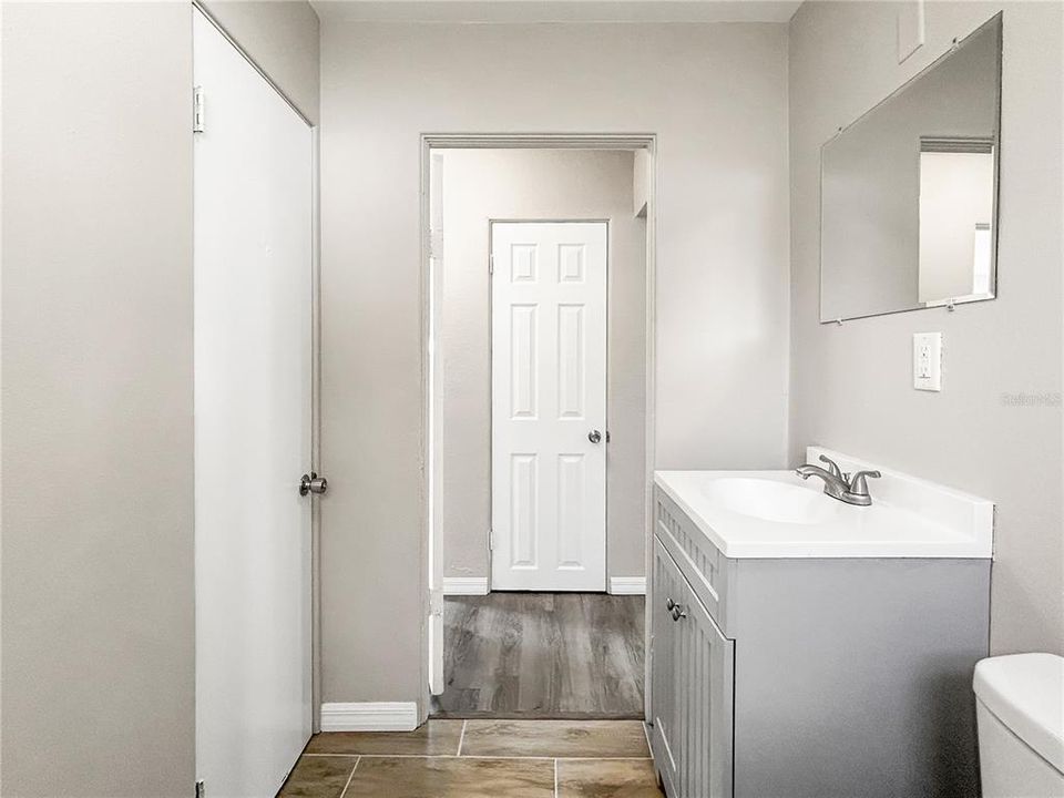 Active With Contract: $263,900 (4 beds, 2 baths, 1296 Square Feet)