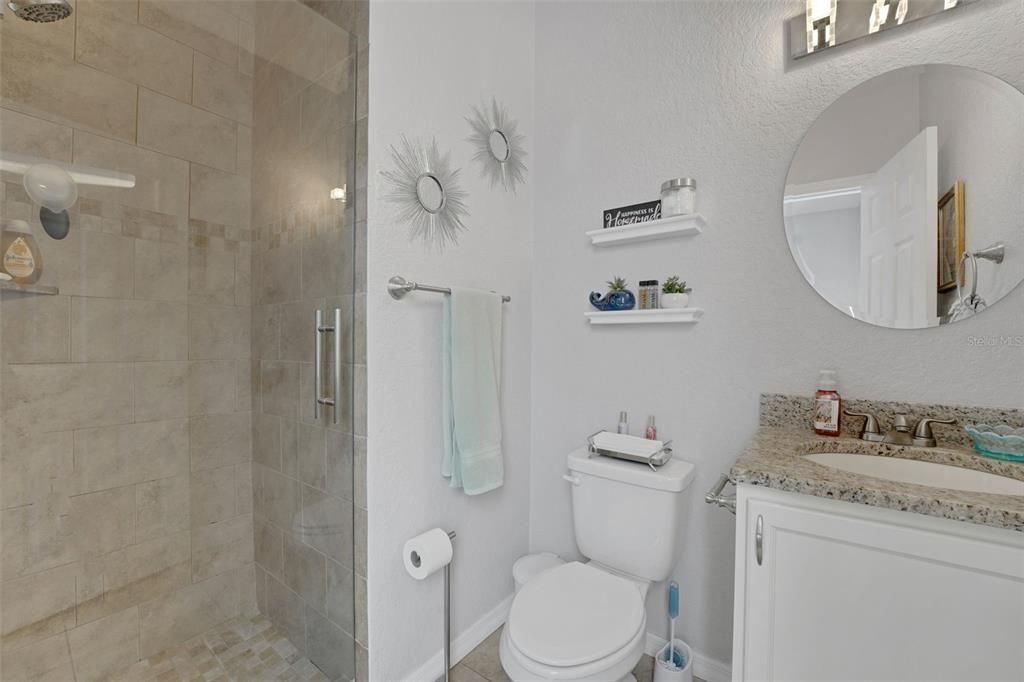 En Venta: $365,000 (4 camas, 3 baños, 1882 Pies cuadrados)