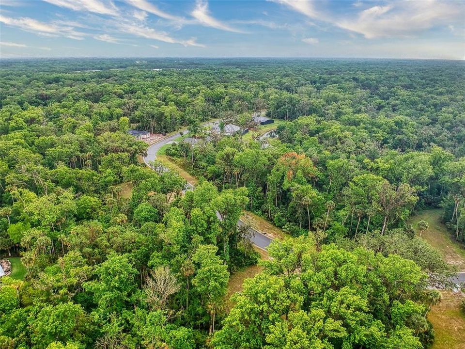 Activo con contrato: $285,000 (1.00 acres)