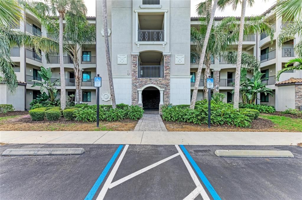 En Venta: $279,000 (2 camas, 2 baños, 1121 Pies cuadrados)