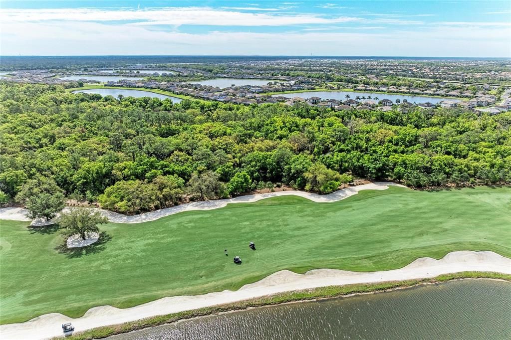 En Venta: $279,000 (2 camas, 2 baños, 1121 Pies cuadrados)