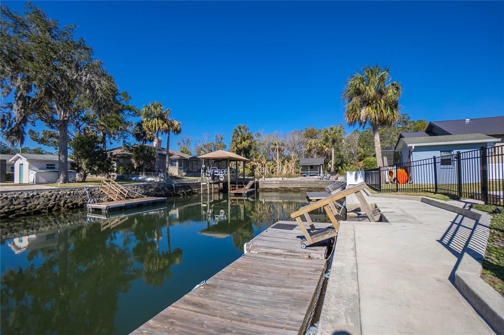 Active With Contract: $575,000 (3 beds, 3 baths, 2328 Square Feet)
