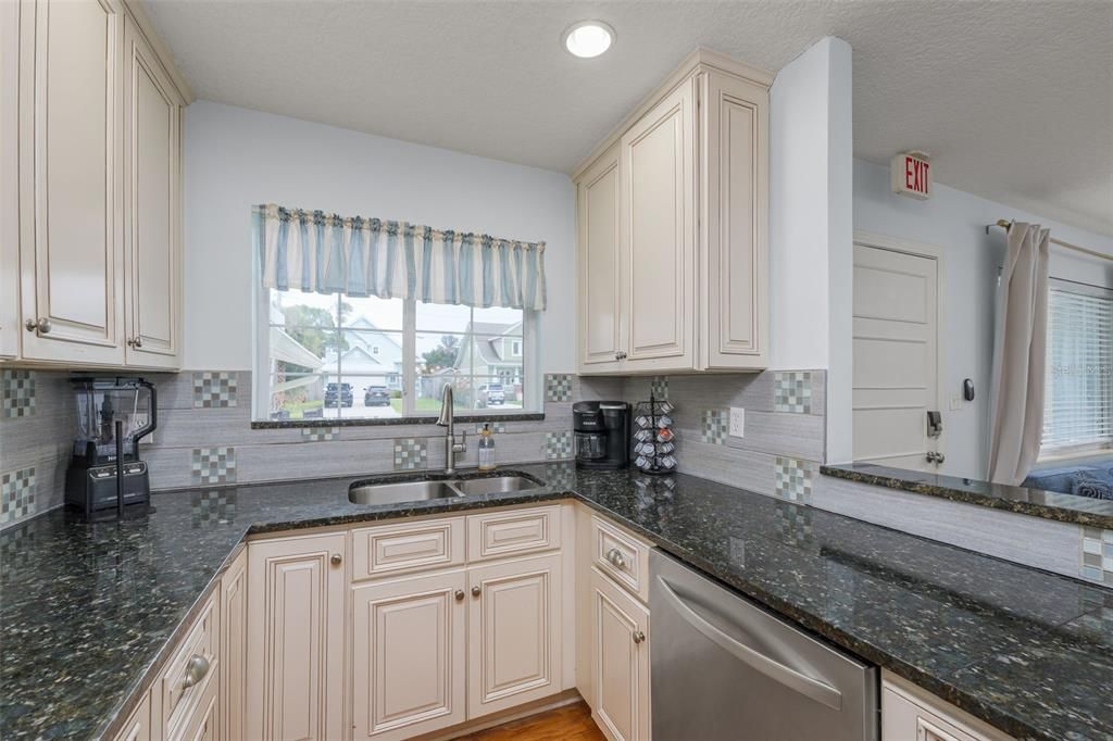 For Sale: $649,000 (4 beds, 2 baths, 1622 Square Feet)