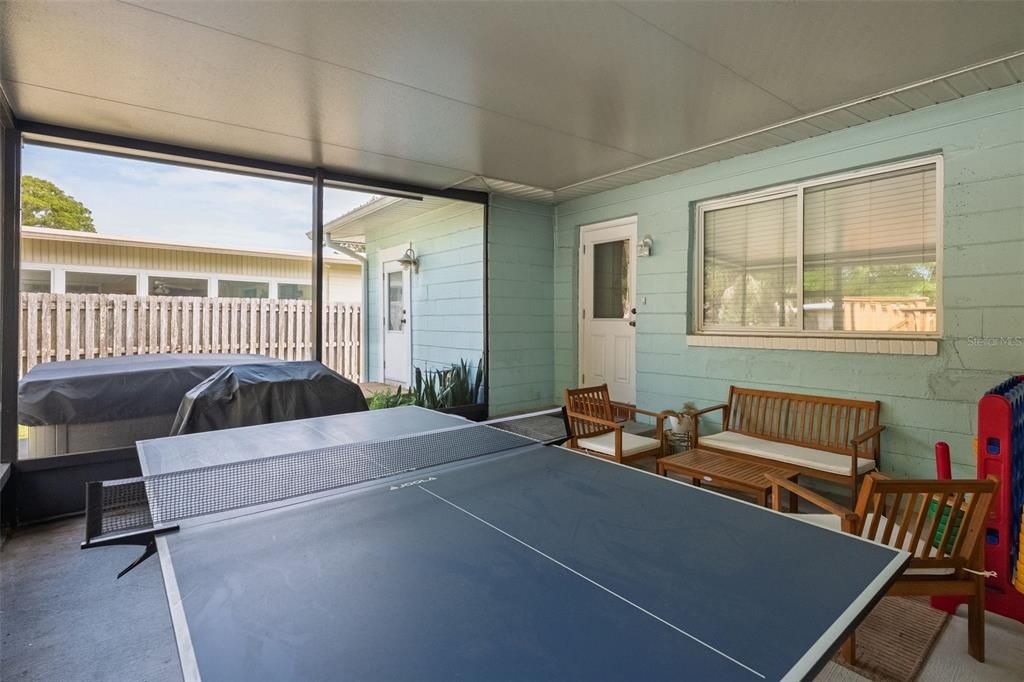 For Sale: $649,000 (4 beds, 2 baths, 1622 Square Feet)