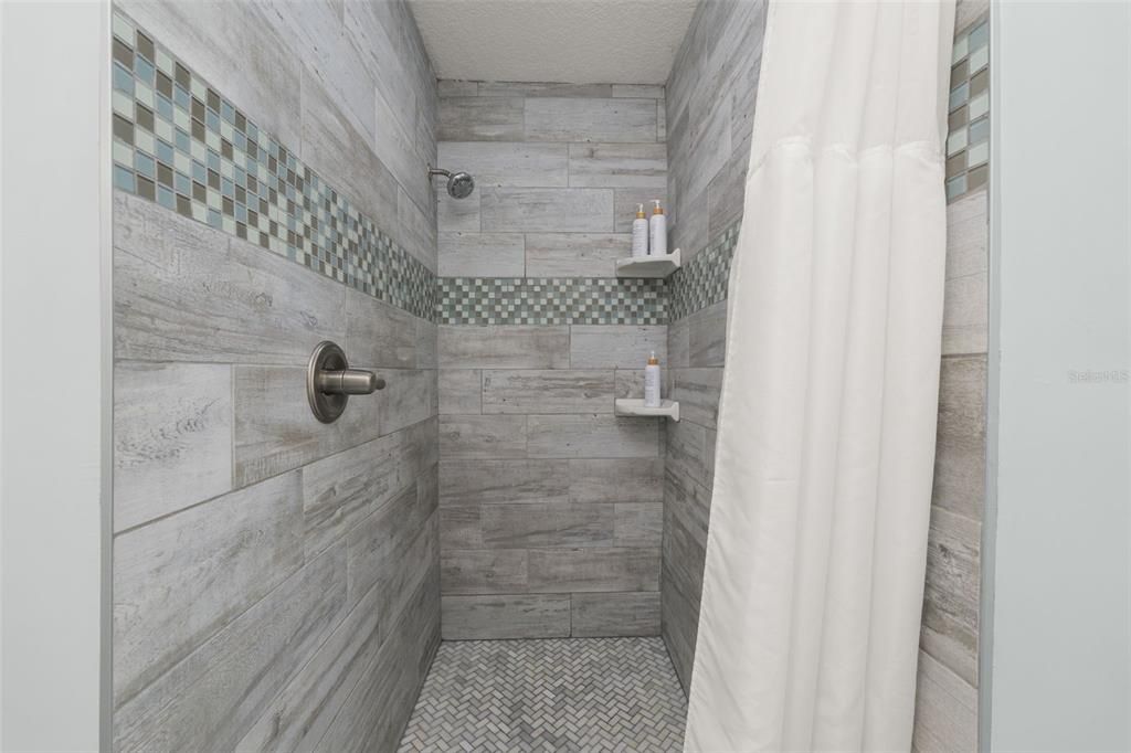 For Sale: $649,000 (4 beds, 2 baths, 1622 Square Feet)