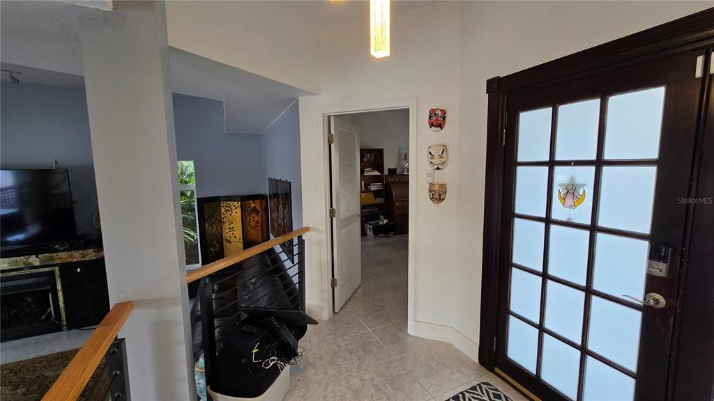 En Venta: $895,000 (6 camas, 5 baños, 3261 Pies cuadrados)