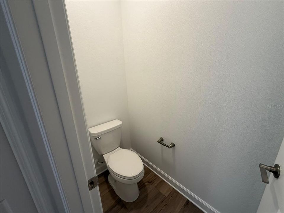 For Rent: $5,500 (6 beds, 5 baths, 3291 Square Feet)