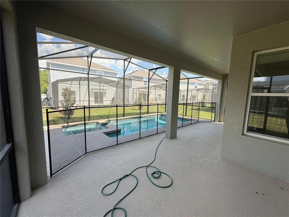 For Rent: $5,500 (6 beds, 5 baths, 3291 Square Feet)