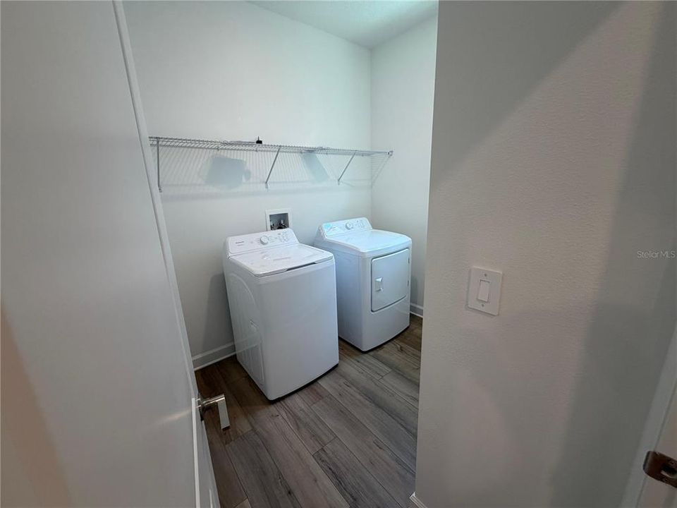 For Rent: $5,500 (6 beds, 5 baths, 3291 Square Feet)