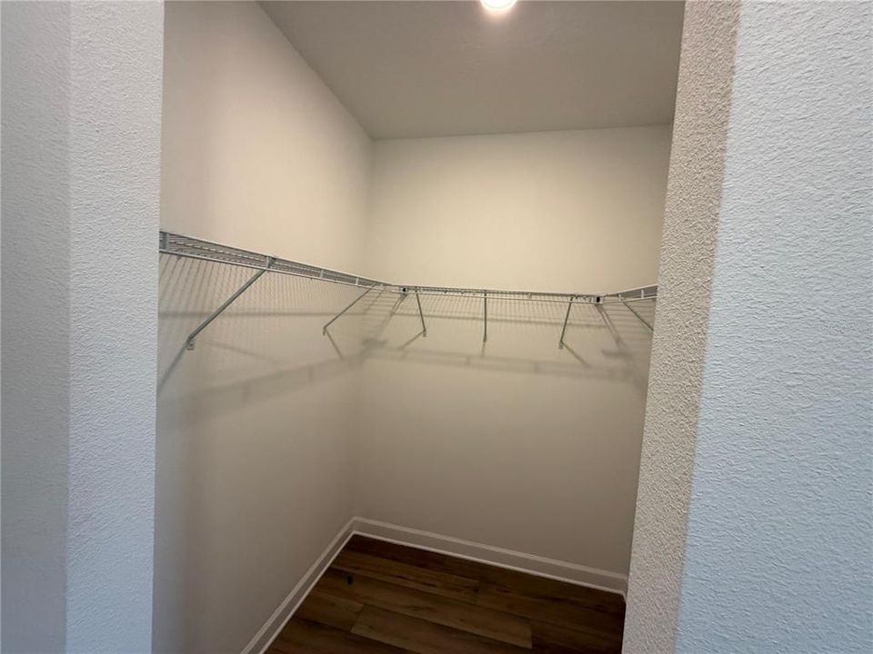 For Rent: $5,500 (6 beds, 5 baths, 3291 Square Feet)