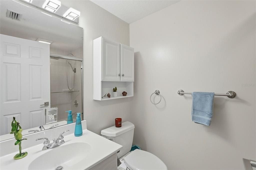 For Sale: $875,000 (3 beds, 3 baths, 2035 Square Feet)