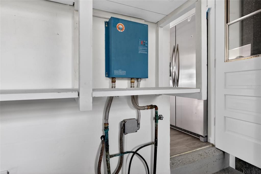 Activo con contrato: $229,000 (2 camas, 1 baños, 1260 Pies cuadrados)