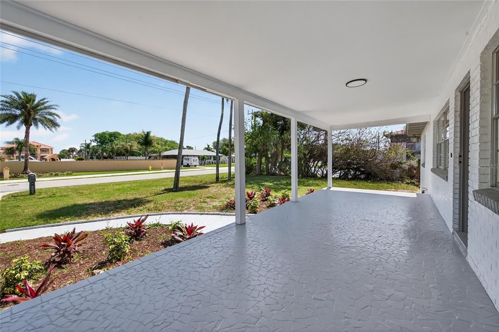 Activo con contrato: $229,000 (2 camas, 1 baños, 1260 Pies cuadrados)