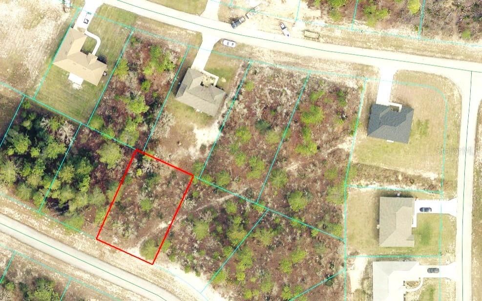 На продажу: $37,500 (0.22 acres)
