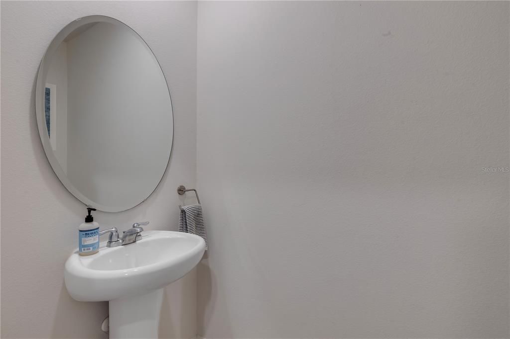 En Venta: $259,500 (3 camas, 2 baños, 1624 Pies cuadrados)