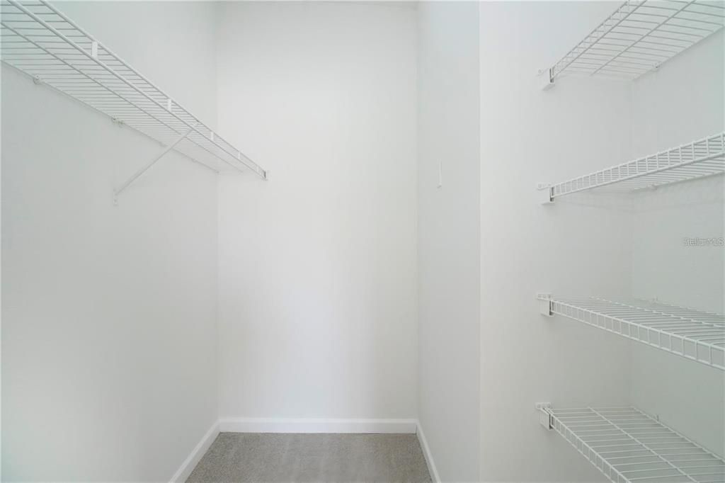 En Venta: $219,000 (2 camas, 2 baños, 1048 Pies cuadrados)