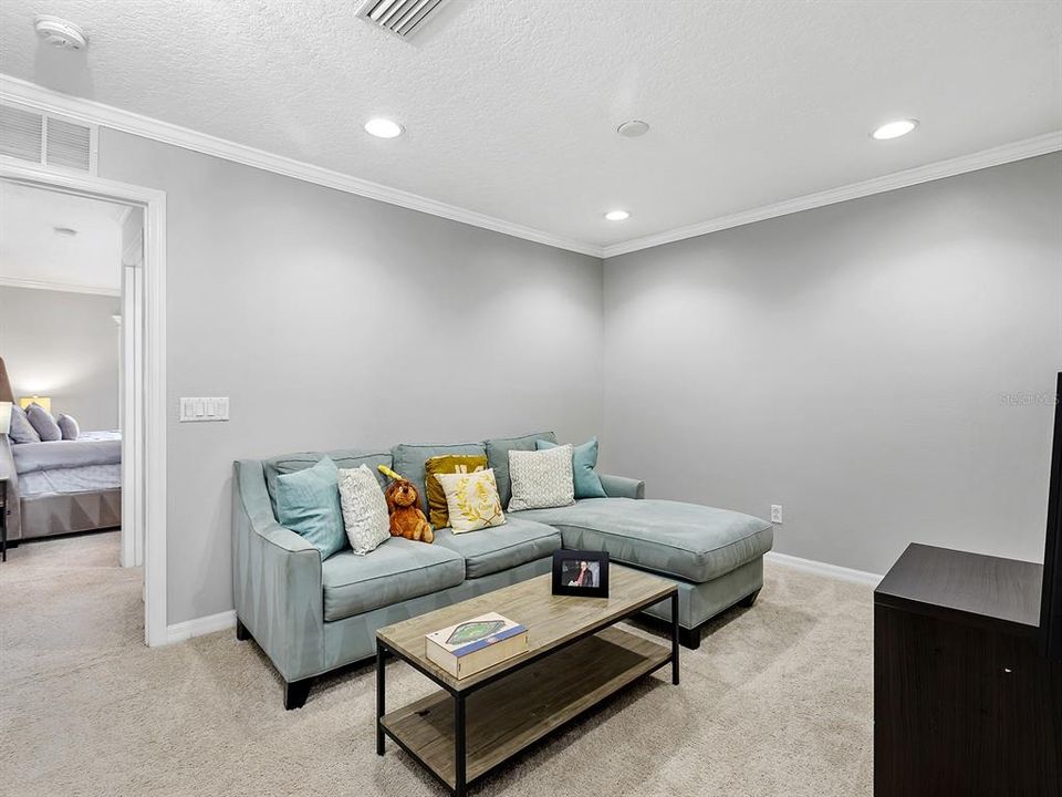 Active With Contract: $232,000 (2 beds, 2 baths, 1429 Square Feet)