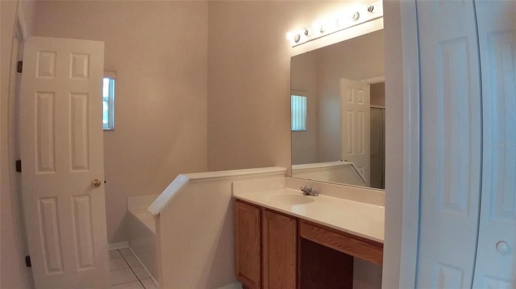 For Rent: $2,700 (4 beds, 2 baths, 1815 Square Feet)