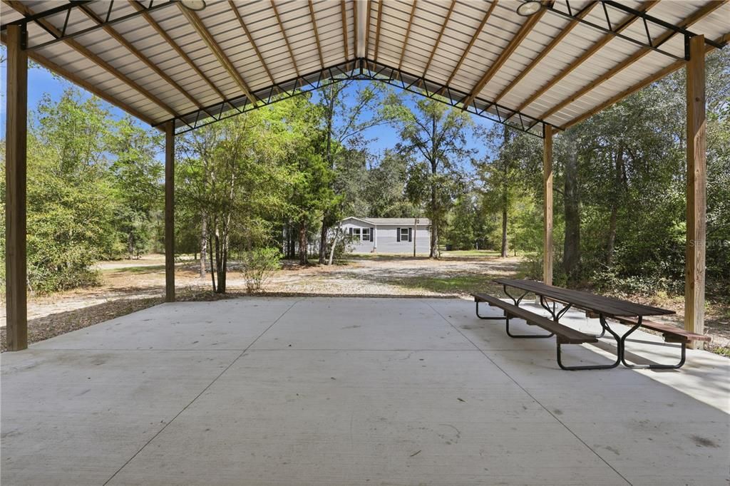 For Sale: $399,000 (3 beds, 2 baths, 1475 Square Feet)
