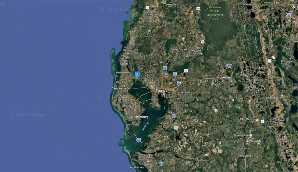 На продажу: $244,999 (0.91 acres)