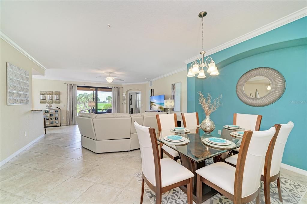 Active With Contract: $429,900 (3 beds, 2 baths, 1786 Square Feet)