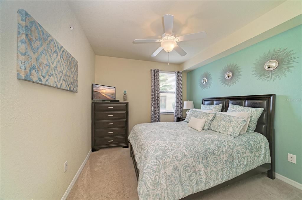 Active With Contract: $429,900 (3 beds, 2 baths, 1786 Square Feet)