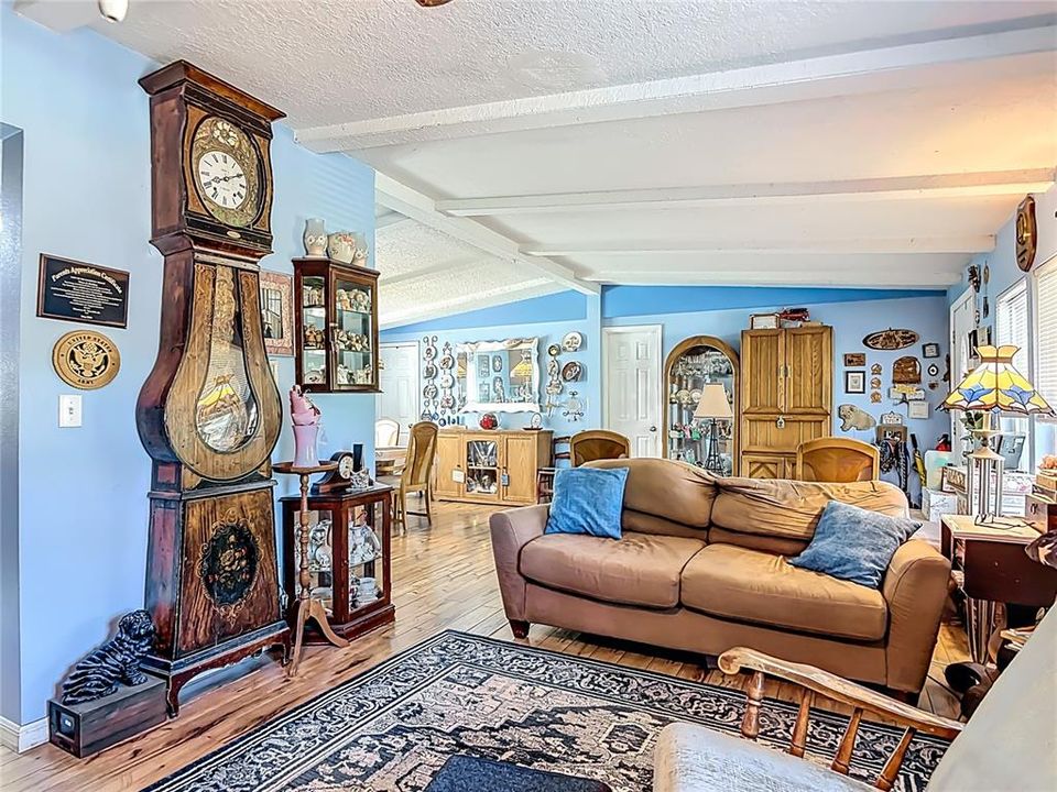 En Venta: $479,000 (3 camas, 2 baños, 1344 Pies cuadrados)